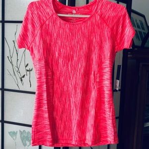 Velocity sports T-shirt, fiery coral color, M, no sweat fabric, new with tag